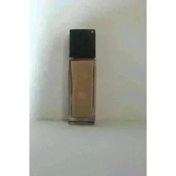 Maybelline Fit Me Matte & Poreless Liquid Foundation Makeup - 235 Pure Beige - Picture 3 of 7